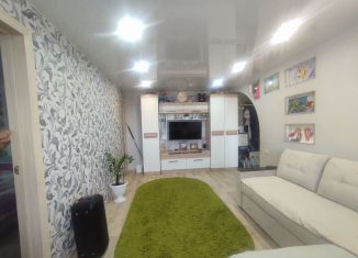 Продается 2-ком. квартира, 43.1 м2, Сарапул, улица Жуковского, 11