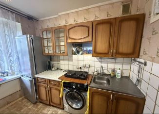 Продажа 2-комнатной квартиры, 46.5 м2, Тольятти, проспект Степана Разина, 46