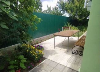 Сдаю дом, 54 м2, Феодосия, Сурожская улица, 15