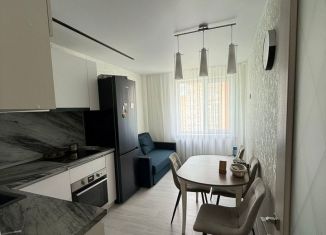 Продам 1-ком. квартиру, 45 м2, Республика Башкортостан, улица Лётчиков, 16/1