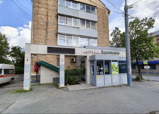 Продаю торговую площадь, 63.6 м2, Карелия, улица Гоголя, 50