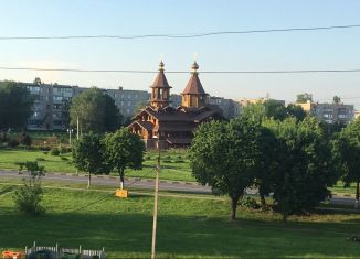 Продажа 2-комнатной квартиры, 51 м2, Губкин, улица Гастелло, 21Б