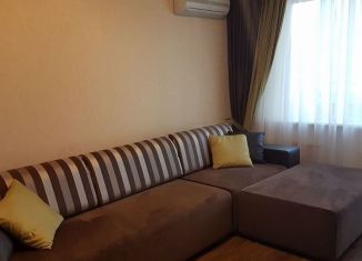 2-комнатная квартира в аренду, 54 м2, Краснодар, проспект Чекистов, 7/1, микрорайон Юбилейный