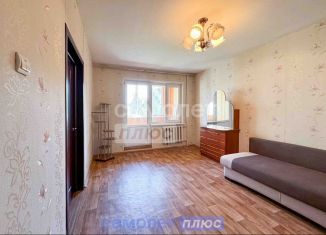 Продается 2-ком. квартира, 52.8 м2, Чебоксары, улица Константина Иванова, 85