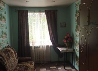 Сдаю в аренду комнату, 12 м2, Таганрог, улица Лизы Чайкиной, 51