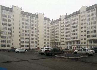 Продаю 4-ком. квартиру, 165 м2, Нальчик, улица Байсултанова, 35В, район Горная