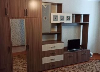 Продам 1-комнатную квартиру, 36 м2, Котово, улица Победы, 24