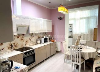 Продаю 1-ком. квартиру, 50 м2, Тюмень, улица Малыгина, 90, ЖК Паруса