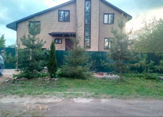 Дом в аренду, 100 м2, Новгородская область, Центральная улица