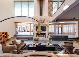 Коттедж на продажу, 2400 м2, деревня Веледниково, Сосновая улица, 56