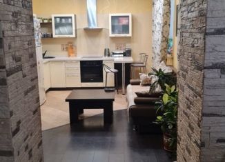 Сдаю 3-ком. квартиру, 66 м2, Старый Оскол, ЖК Витязь, микрорайон Северный, 7