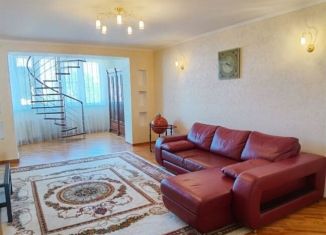 Аренда 3-комнатной квартиры, 120 м2, Ставрополь, улица Розы Люксембург, 29, микрорайон № 2