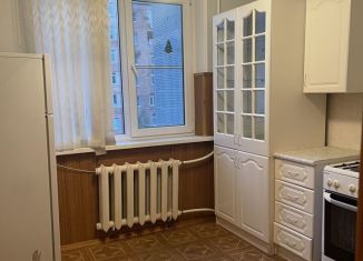 Продам 2-ком. квартиру, 55 м2, Владикавказ, Весенняя улица, 15