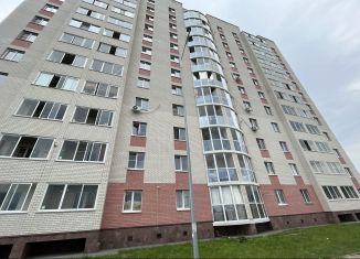 Продам 2-комнатную квартиру, 41 м2, Арамиль, улица Космонавтов, 15к1