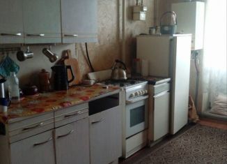 Сдаю 1-ком. квартиру, 40 м2, Железногорск, улица Мира, 63к1