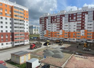 Продается 1-комнатная квартира, 32.3 м2, Челябинск, 2-я Эльтонская улица, 59Б, Тракторозаводский район