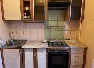 4-ком. квартира в аренду, 50 м2, Санкт-Петербург, 2-я Комсомольская улица, 53, Красносельский район