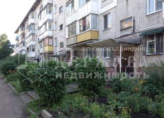 Продам 2-ком. квартиру, 43 м2, Кемерово, улица Спартака, Кировский район