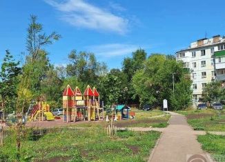 Продаю 3-ком. квартиру, 58.4 м2, Самара, Революционная улица, 161, метро Гагаринская