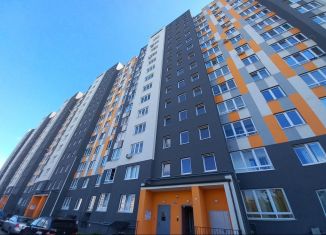 Продаю 1-ком. квартиру, 42.8 м2, Калининград, улица Старшины Дадаева, 71