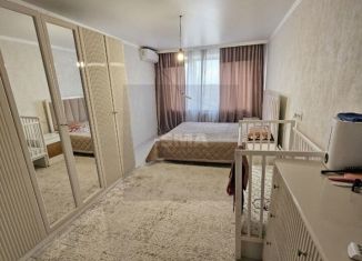 Продается 4-комнатная квартира, 81.5 м2, Чечня, улица Гагарина, 28