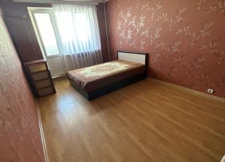 Сдается в аренду 2-комнатная квартира, 54 м2, Черкесск, улица Космонавтов, 80, микрорайон Пештера