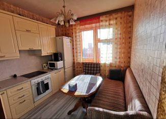 Аренда 2-ком. квартиры, 53 м2, Москва, Напольный проезд, 10, Напольный проезд