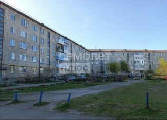 Продаю 1-ком. квартиру, 30.3 м2, Свердловская область, улица Ленина, 238