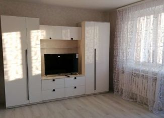 Сдается 2-ком. квартира, 51 м2, Клинцы, улица Ворошилова, 35К