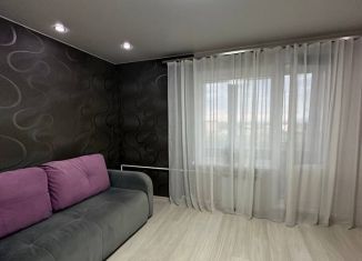 Сдается 2-ком. квартира, 50 м2, Иркутская область, 4-й микрорайон, 37