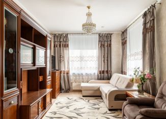 Сдам 2-ком. квартиру, 70 м2, Санкт-Петербург, проспект Медиков, 10к6, Петроградский район