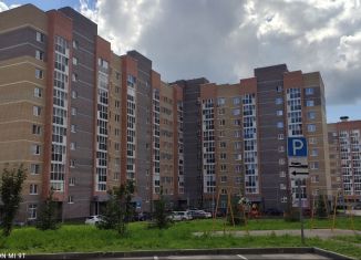 Продам 3-комнатную квартиру, 72.3 м2, Татарстан, жилой комплекс Радужный-2, с8