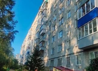 Продается 3-комнатная квартира, 58 м2, Ульяновская область, Хрустальная улица, 52