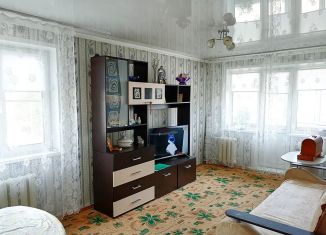 Продается двухкомнатная квартира, 42.2 м2, Новоалтайск, улица Гагарина, 7