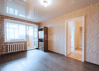 Продам 2-комнатную квартиру, 47.2 м2, Хабаровский край, улица Гамарника, 35