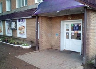 Продам торговую площадь, 239.84 м2, Можга, микрорайон Наговицынский, 7