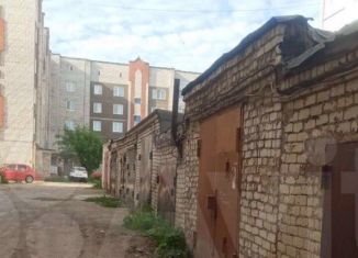 Продаю гараж, 30 м2, Соликамск, улица Степана Разина, 58Б