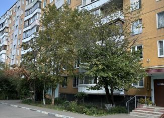 Сдаю в аренду 3-ком. квартиру, 55 м2, Электросталь, проспект Ленина, 1А