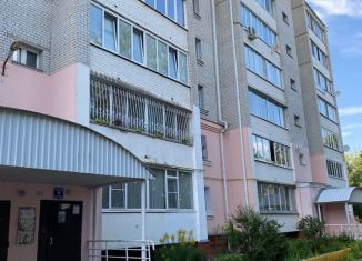 Продается трехкомнатная квартира, 83 м2, Орёл, Ягодный переулок, 3