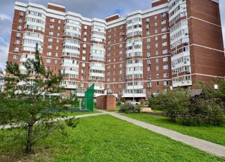 Сдается в аренду 3-комнатная квартира, 75.6 м2, Москва, улица Столетова, 17, метро Ломоносовский проспект