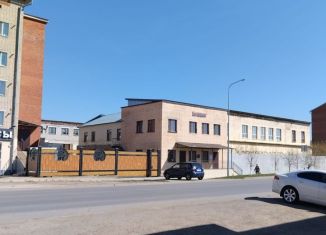 Продам помещение свободного назначения, 6000 м2, Кукмор, улица Ленина, 73