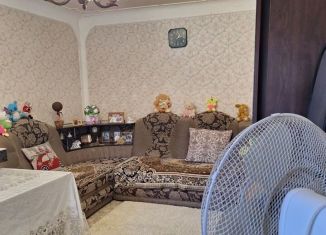 Продается 3-комнатная квартира, 60 м2, Ставрополь, улица Ипатова, 10, микрорайон № 3