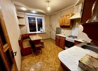 Продается 3-ком. квартира, 63.7 м2, Таганрог, улица Сызранова, 28-1