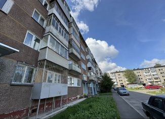 Продажа двухкомнатной квартиры, 44.2 м2, Череповец, проспект Победы, 152