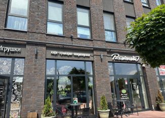 Продам двухкомнатную квартиру, 63.4 м2, Калининград