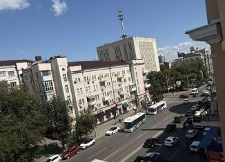 Продам 4-ком. квартиру, 73 м2, Ростов-на-Дону, Будённовский проспект, 51