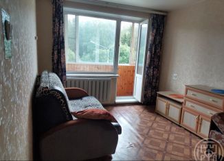 Сдаю в аренду 1-ком. квартиру, 36 м2, Ломоносов, Ораниенбаумский проспект, 19