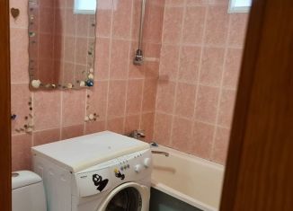 Продаю 1-ком. квартиру, 28.3 м2, Барнаул, Комсомольский проспект, 107