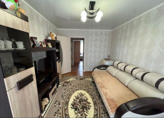 Продаю 2-комнатную квартиру, 44.2 м2, Ирбит, улица Свердлова, 1