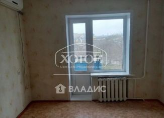 Продам 2-комнатную квартиру, 38.2 м2, Элиста, 1-й микрорайон, 20, 1-й микрорайон